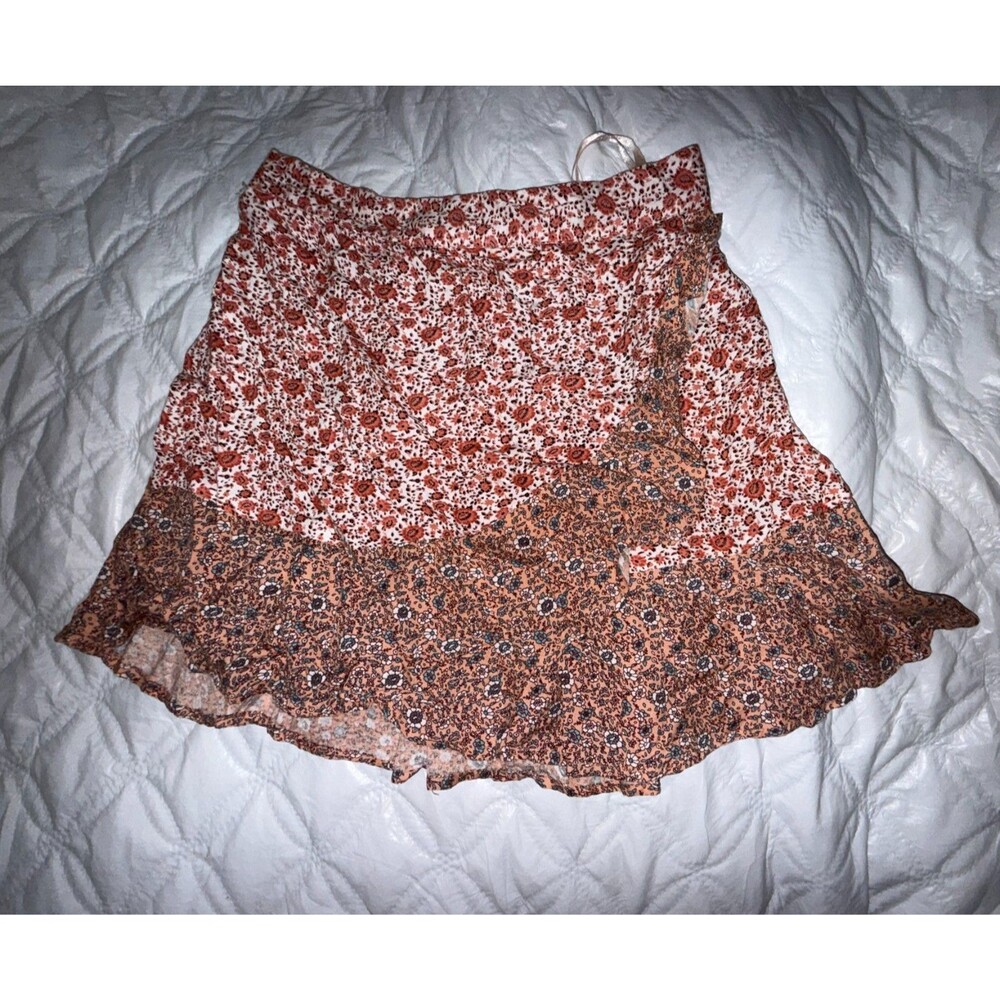 SIM & SAM Anthropologie Wrap Peach Floral Mini Skirt Women’s Size Large NWT MINT